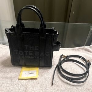 Marc Jacobs The Mini Leather Tote (Mint Condition)